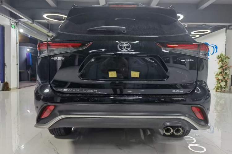 Used Toyota Crown Kluger 2026 Model 2.5L HEV All-Wheel-Drive Prestige Edition Exterior 4