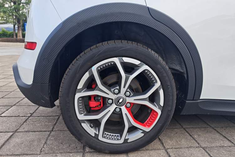 Used ORA Good Cat GT 2024 Revised Edition Mulan Version 401 km Luxury Grade
