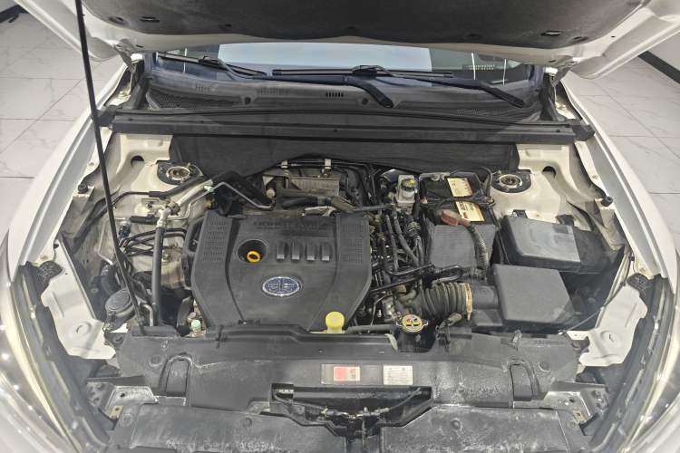 Used Bestune X80 2017 2.0L Automatic Elite Edition
