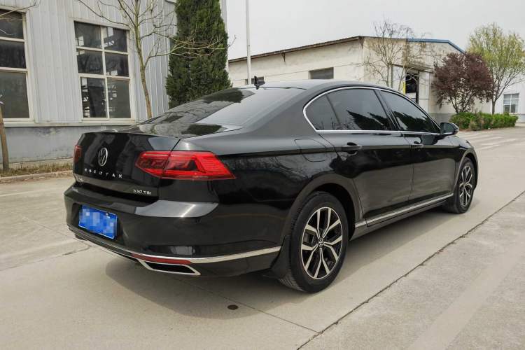 Used Volkswagen Magotan 2020 330TSI DSG Leading Model Exterior 5