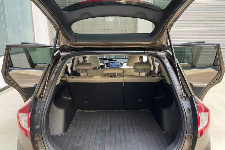 Used Honda Jade 2016 1.8L Automatic Comfort Elite Version 5 Seats