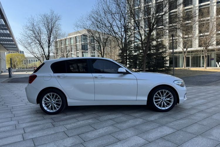Used BMW 1 Series 2016 120i Leading Model