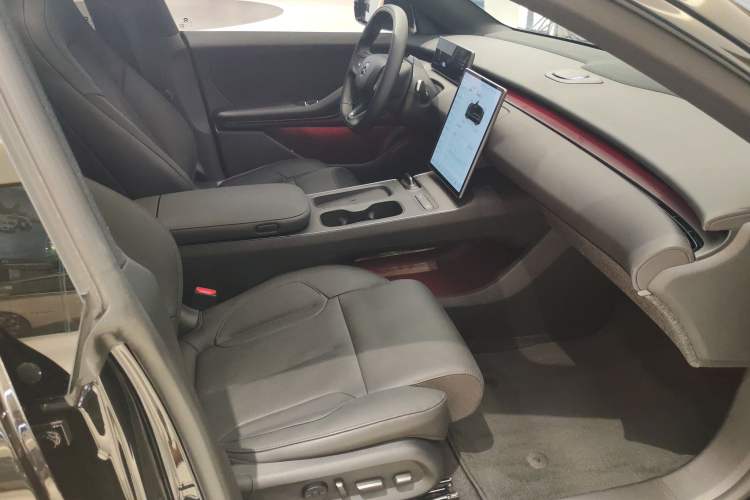 Used Nio ET5T 2024 75kWh Touring