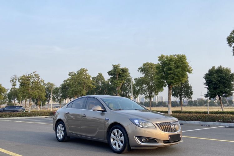 Used Buick Regal 2015 2.0L Leading Fashion Edition