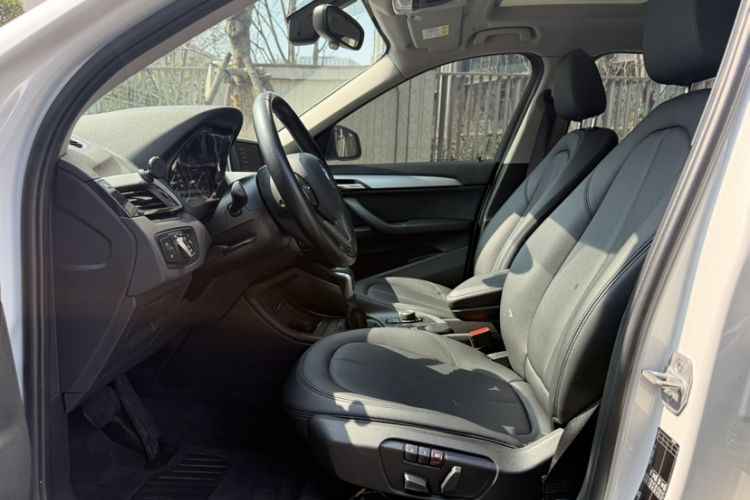 Used BMW X1 2018 sDrive20Li Leading Model
