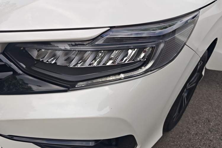 Used Honda Envix 2022 180TURBO CVT Prestige Edition