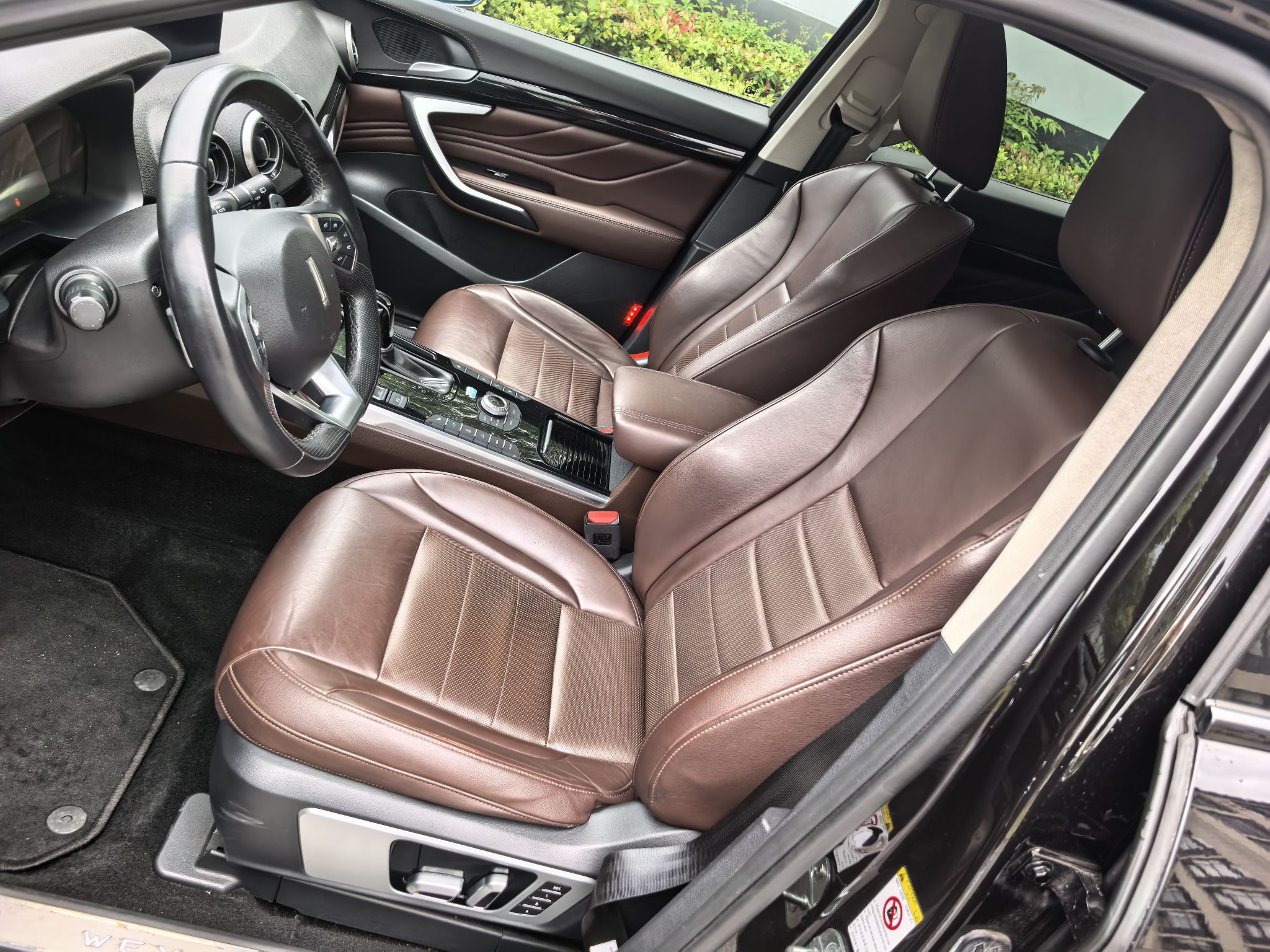 Interior delantero