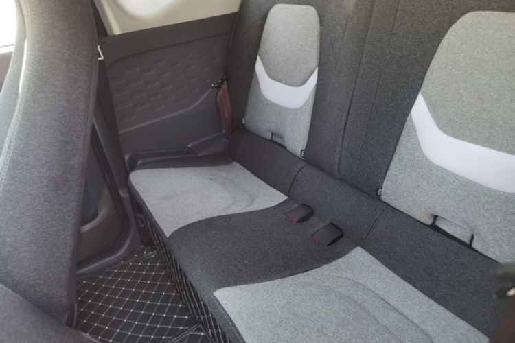 Used Chery New Energy QQ Ice Cream 2022 170km Sundae Phosphate Lithium-Ion
