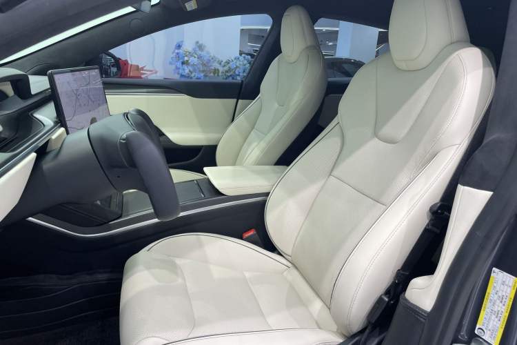 Used Tesla Model S 2023 Three-Motor All-Wheel-Drive Plaid Version