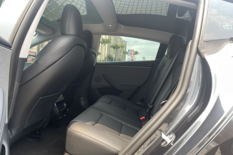 Used Tesla Model 3 2025 Rear-Wheel-Drive Version Interior 7