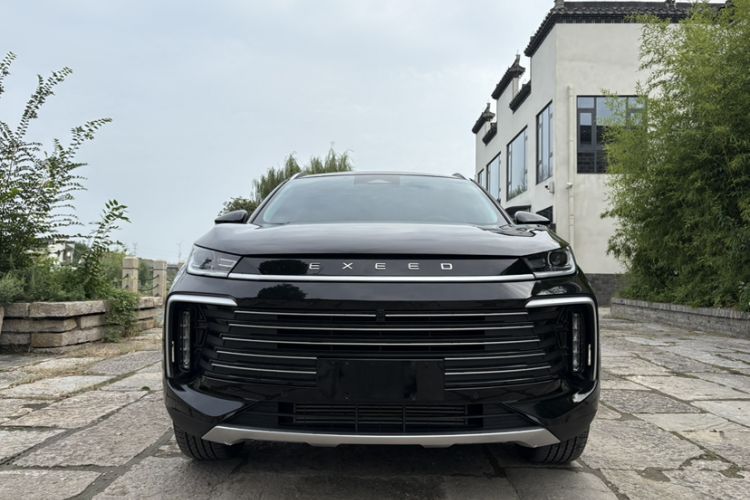 Used EXEED Lingyun 2025 300T Two-Wheel Drive Starry Edition