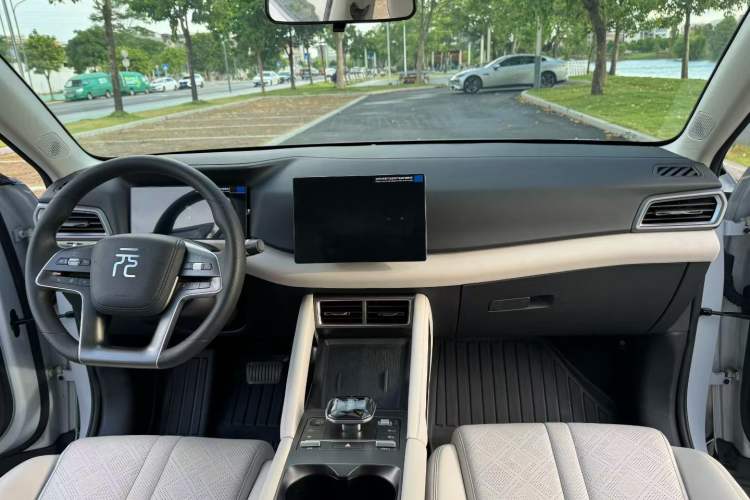 Used BYD Yuan UP 2024 401 km Active Version