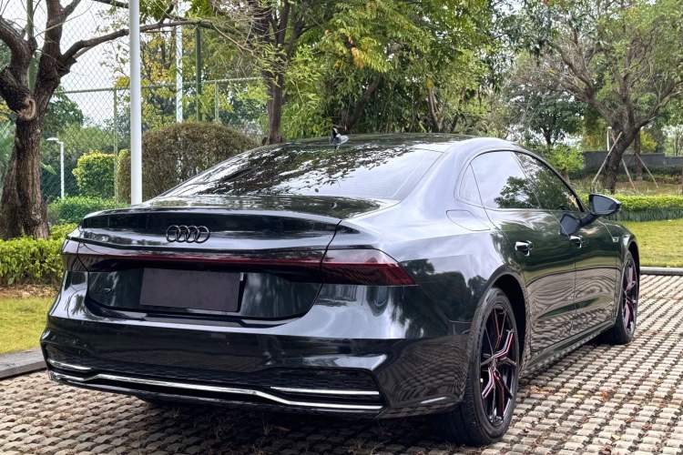 Used Audi A7L 2024 45TFSI S-line Dream-Building Edition Flow Crystal Package