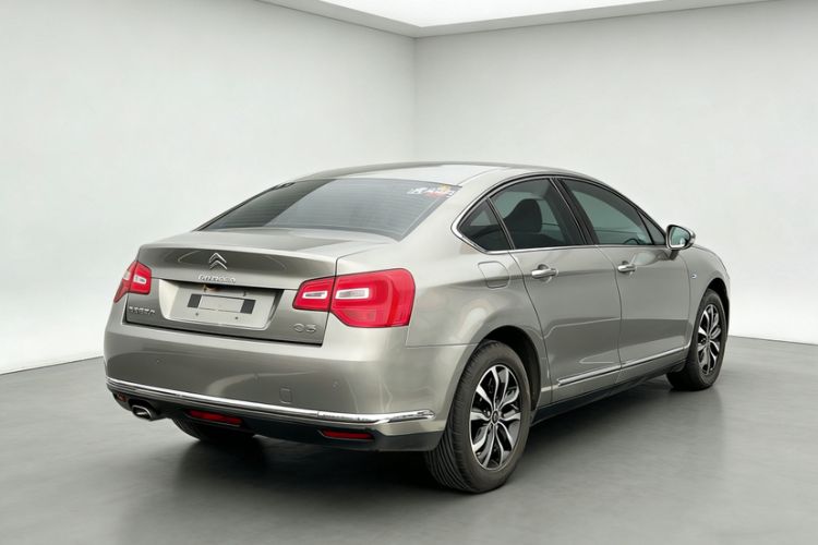 Used Citroen C5 2014 1.6T Automatic Prestige Model Exterior 6