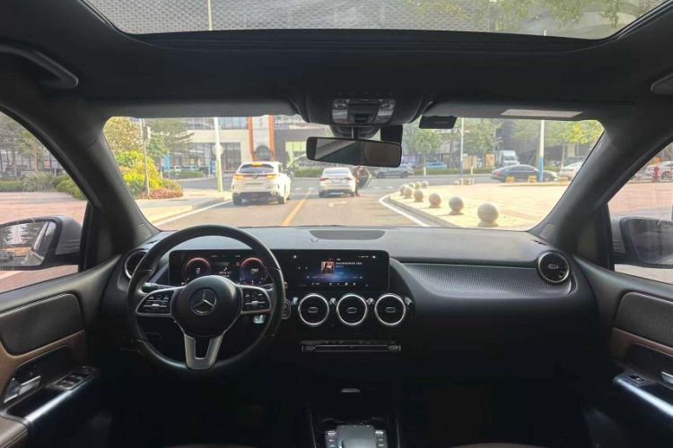 Used Mercedes-Benz B-Class 2020 B 200 Sport Edition Exterior 9