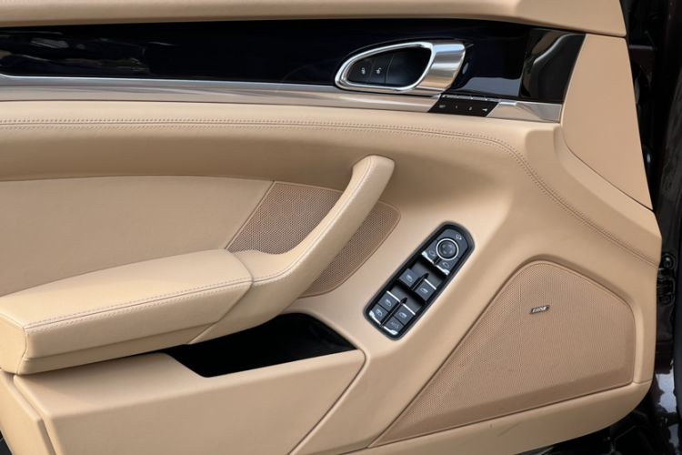 Used Porsche Panamera 2014 Panamera 4S Executive 3.0T Interior 7