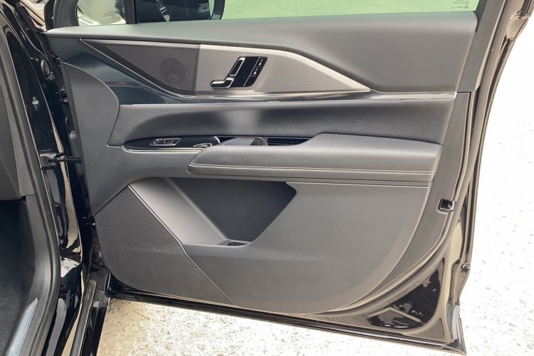 Used Cadillac XT5 2025 2.0T Luxury Version Interior 3