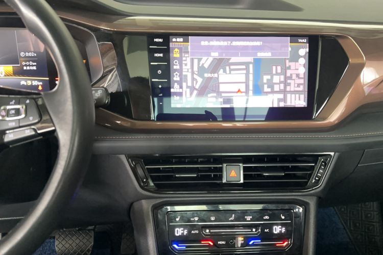 Used Volkswagen Tharu 2022 280TSI Two-Wheel-Drive Luxury Edition