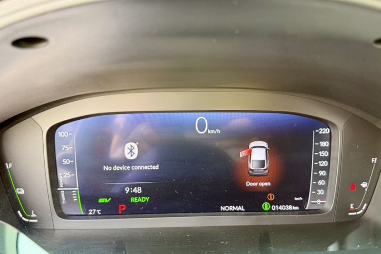 Used Honda Civic 2023 HATCHBACK 2.0L eHEV Extreme Control Edition Odometer Close Up