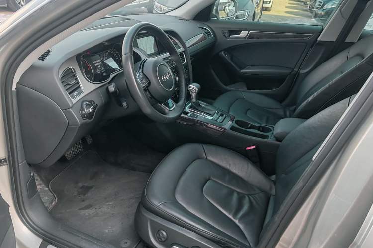 Used Audi A4L 2015 35 TFSI Automatic Comfort Model