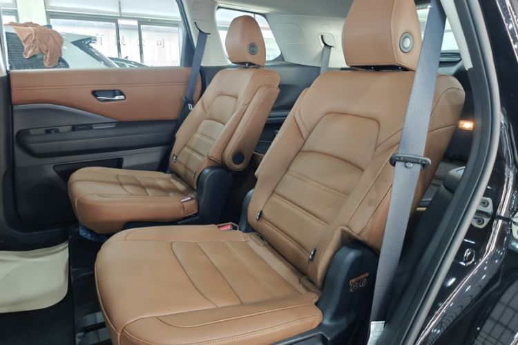 Used Nissan Pathfinder 2024 380 VC-TURBO Four-Wheel Drive Intelligent Driving Version 6 Seats Interior 1