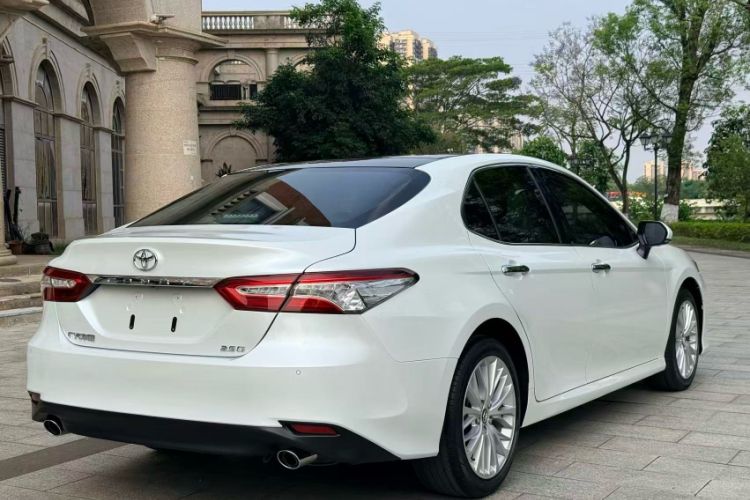 Used Toyota Camry 2019 Revised Version 2.5G Luxury Edition Exterior 6