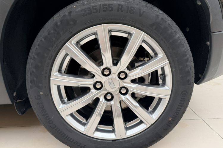 Used Cadillac XT4 2021 28T Two-Wheel Drive Leading Version Exterior 5