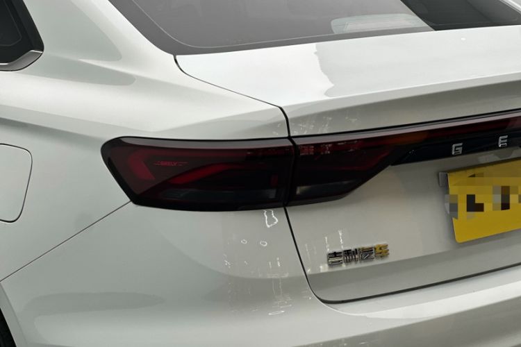 Used Geely Auto Emgrand 2022 4th Generation 1.5L CVT Luxury Model
