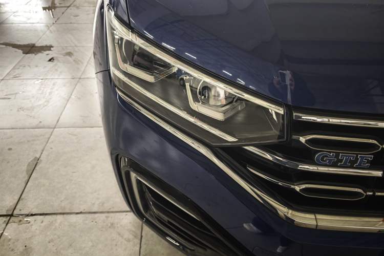 Used Volkswagen Tayron GTE Plug-in Hybrid 2020 1.4T Luxury Model Exterior 3