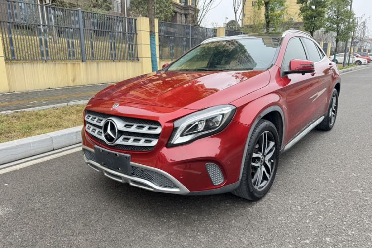 Used Mercedes-Benz GLA 2017 GLA 200 Fashion Model