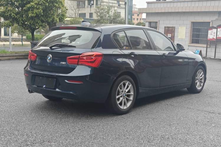 Used BMW 1 Series 2016 118i Leading Model Exterior 5