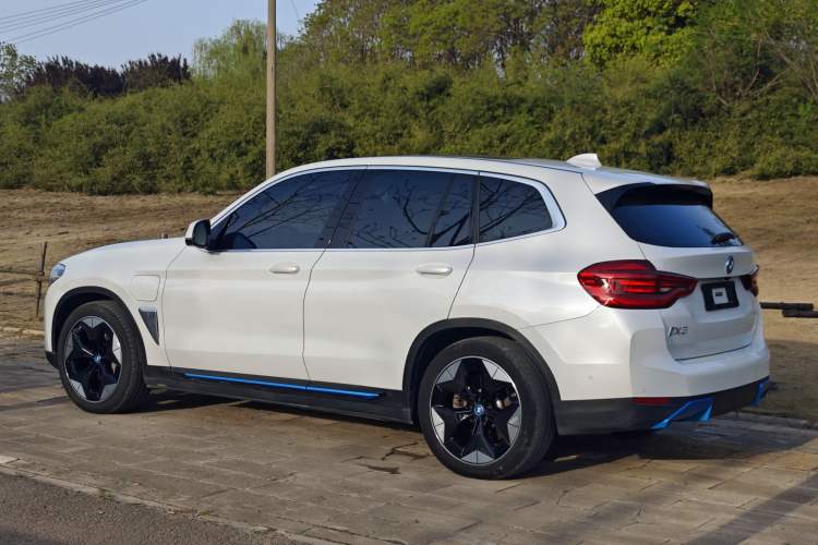 Used BMW iX3 2021 Updated Leading Type Exterior 6