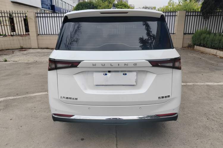 Used Wuling Jiachen 2022 1.5T Manual Comfort & Dynamic Version
