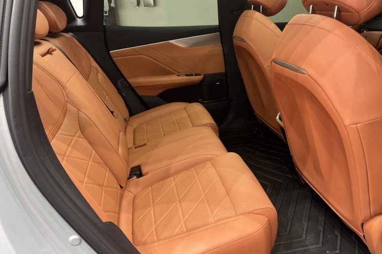 Used Deepal S05 2024 200 Ultra Range-Extended Long-Range Version