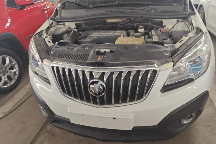 Used Buick Encore 2015 1.4T Automatic Two-Wheel Drive Urban Elite Version
