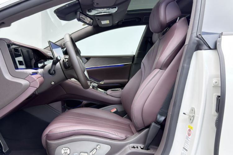 Used Denza Z9GT 2024 1100 Four-Wheel Drive Ultra Version Interior 8