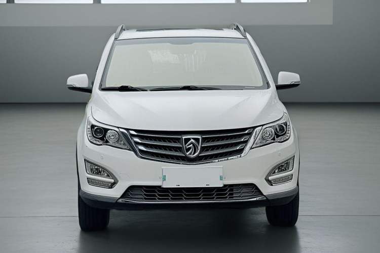 Used Baojun 560 2016 1.5T Manual Luxury Model Exterior 10