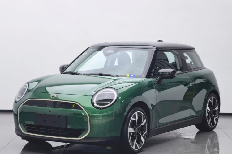 Used MINI Electric COOPER 2024 452km COOPER SE Artist