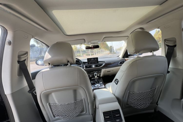 Used Zotye Z700 2016 1.8T DCT Prestige Edition
