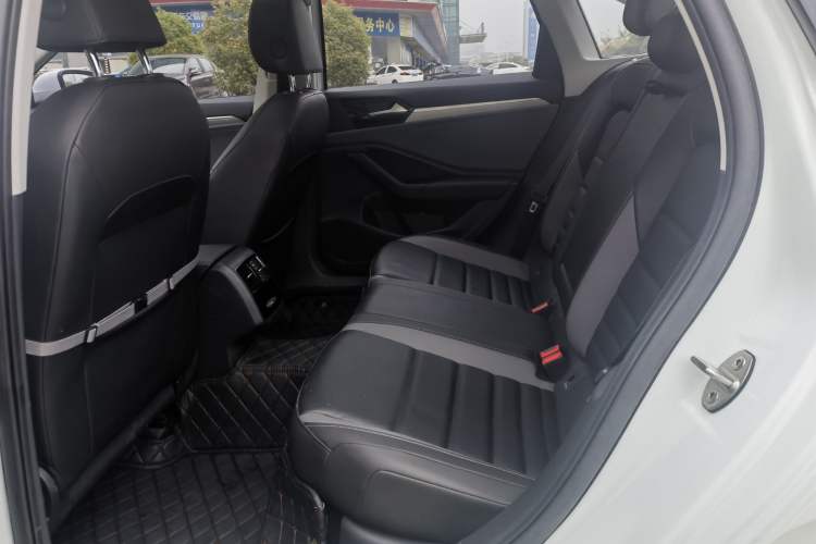 Used Volkswagen Sagitar 2021 280TSI DSG Excellence Edition Left Rear Seat