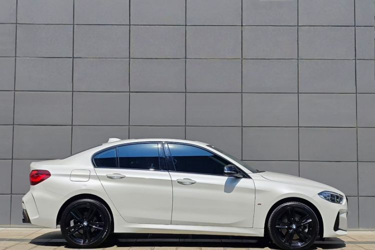 Used BMW 1 Series 2023 125i M Sport Night Edition
