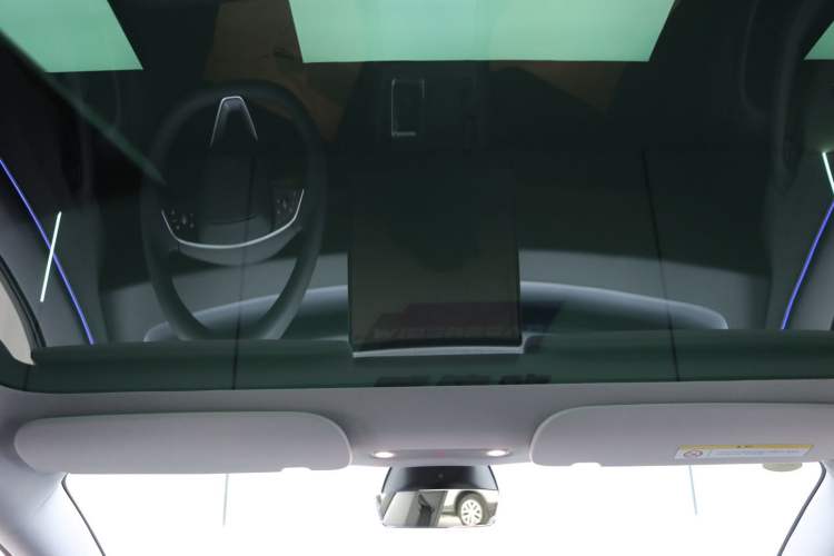 Used Tesla Model 3 2025 Rear-Wheel-Drive Version
