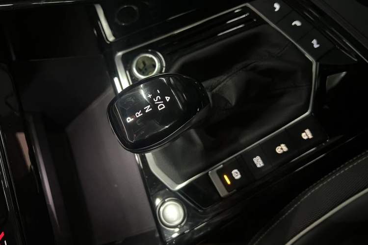 Used Volkswagen Tayron 2023 280TSI Two-Wheel-Drive Luxury Plus Advanced Version