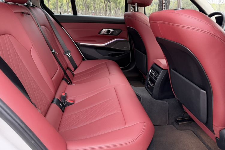 Used BMW 3 Series 2022 330i M Sport Night Edition
