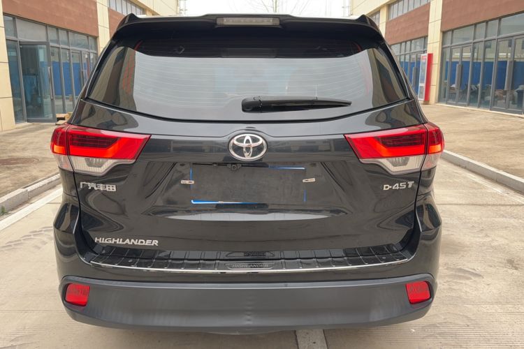 Used Toyota Highlander 2018 2.0T Two-Wheel Drive Elite Version 5 Seats China VI Standard
