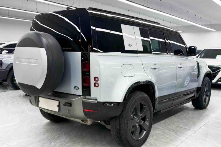 Used Land Rover Defender 2023 110 3.0T P400 X-DYNAMIC HSE