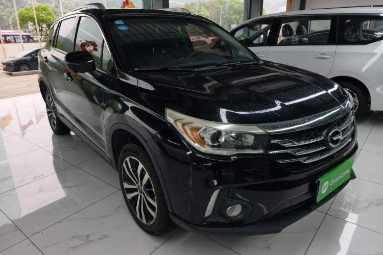 Used GAC Trumpchi GS4 2017 235T Automatic Two-Wheel Drive Luxury Smart Connectivity Version Exterior 2