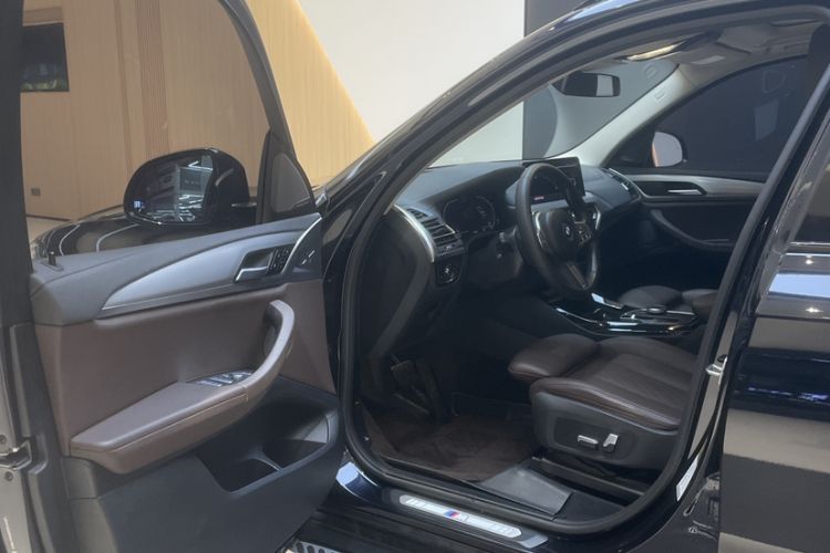 Used BMW iX3 2022 Updated Leading Type
