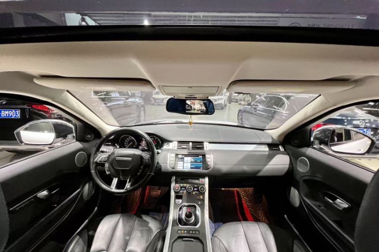 Used Land Rover Range Evoque 2015 2.0T Five-Door Fashion Edition Interior 2