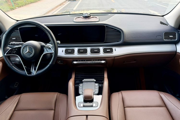 Used Mercedes-Benz GLS 2024 GLS 400 4MATIC
